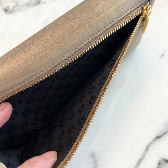 Loewe Anagram Tassel Leather Long Wallet in Light Gold - Picture 11 of 13